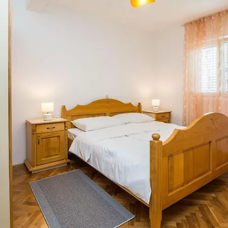 Apartment Napros 2 By Interhome Nin