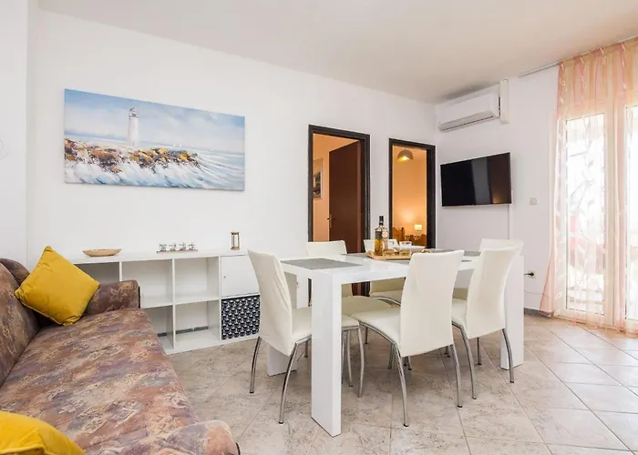 Apartamento Napros 2 By Interhome *