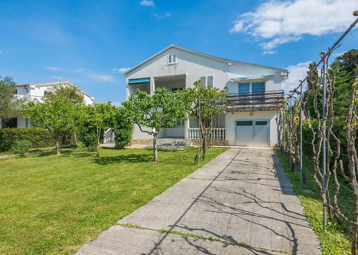 Napros 2 By Interhome Apartman Nin