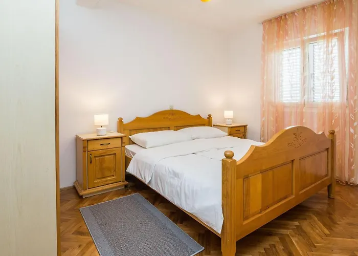 Apartment Napros 2 By Interhome Nin